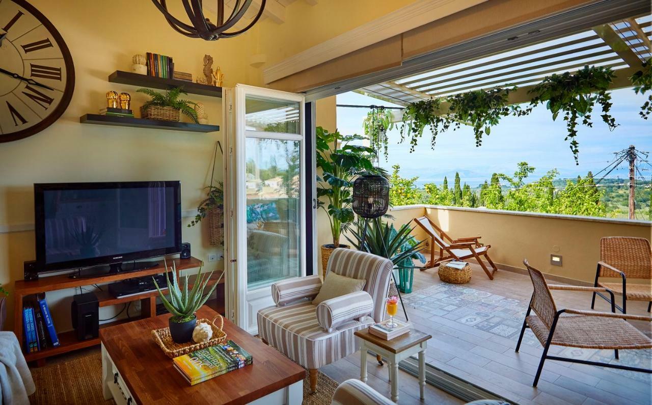 Lianelia LUXURY Village House Argyrades Esterno foto