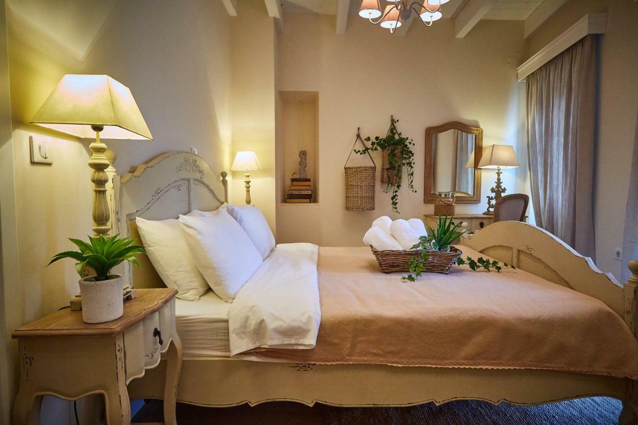 Lianelia LUXURY Village House Argyrades Esterno foto