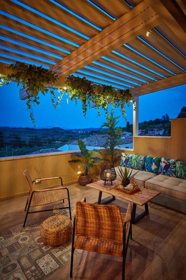 Lianelia LUXURY Village House Argyrades Esterno foto