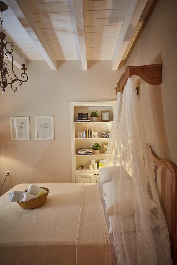 Lianelia LUXURY Village House Argyrades Esterno foto