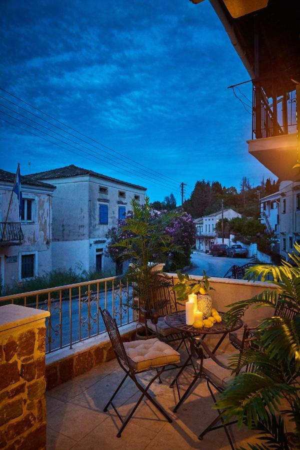 Lianelia LUXURY Village House Argyrades Esterno foto